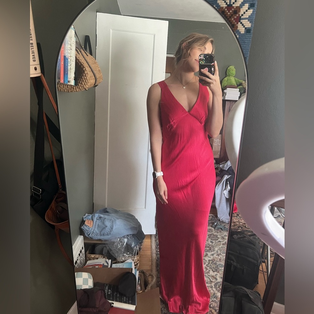 Fuchsia size medium never worn dress! Found another option.